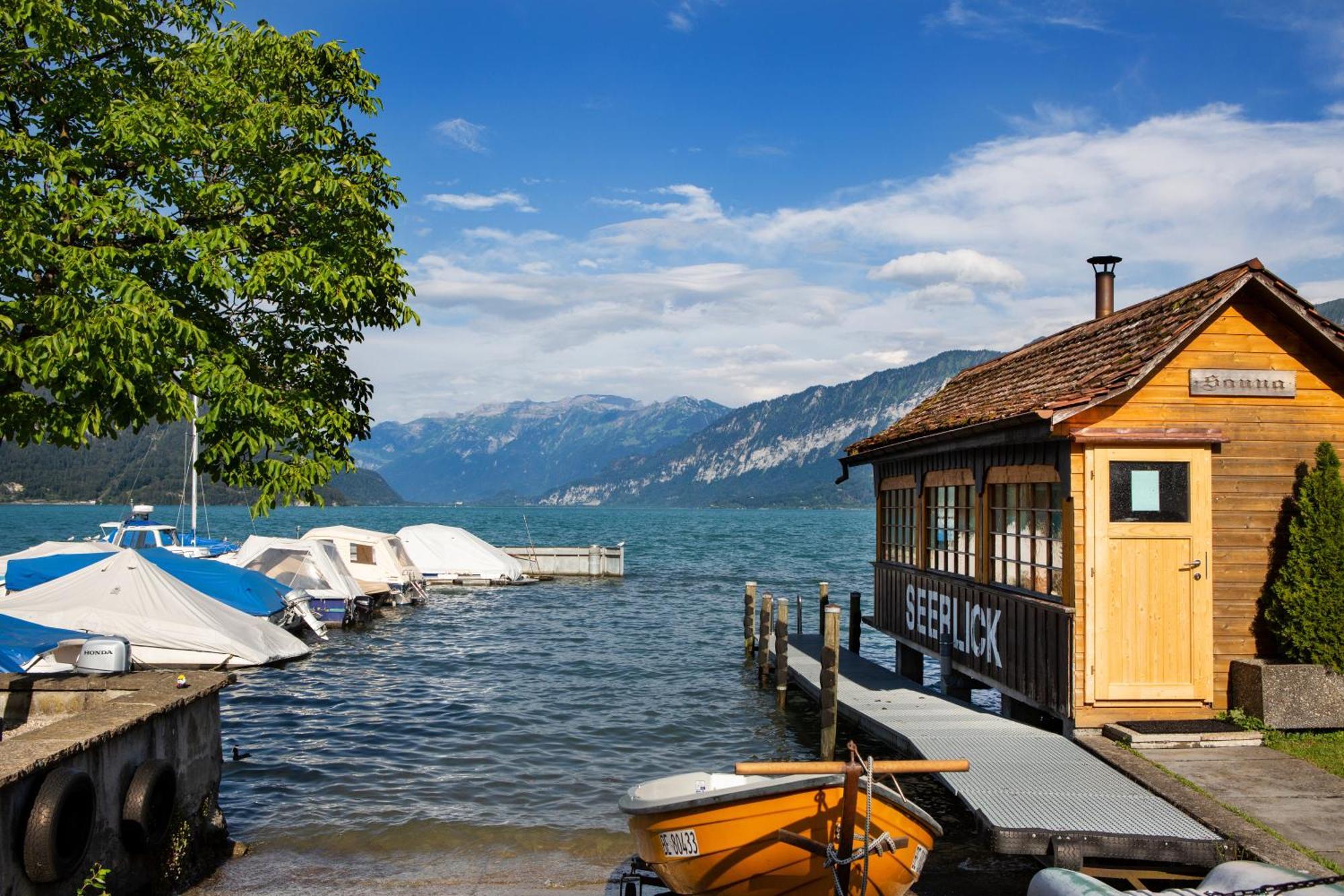Strandhotel Seeblick Faulensee Esterno foto