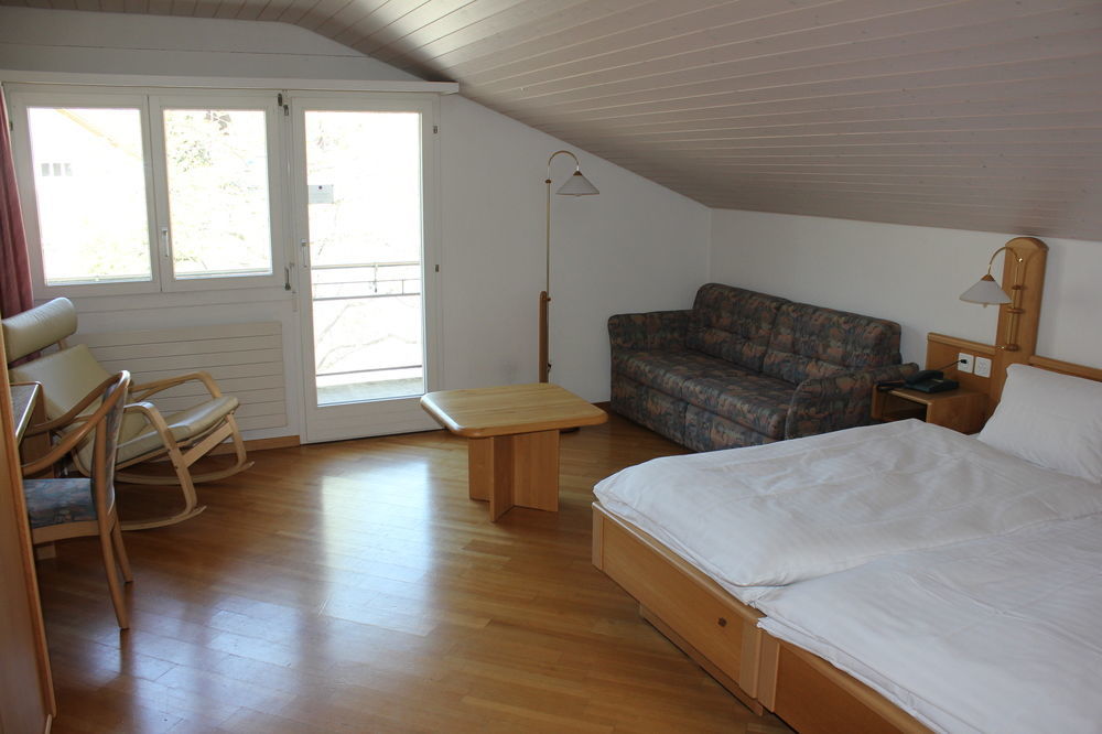 Strandhotel Seeblick Faulensee Esterno foto