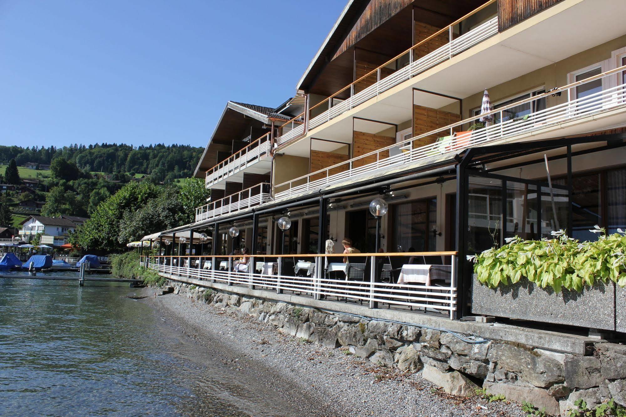 Strandhotel Seeblick Faulensee Esterno foto